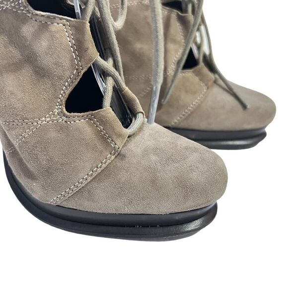 Diane von Furstenberg Women's Tan Suede Lace Up Stiletto Heels Pump Size 7 - Picture 7 of 11